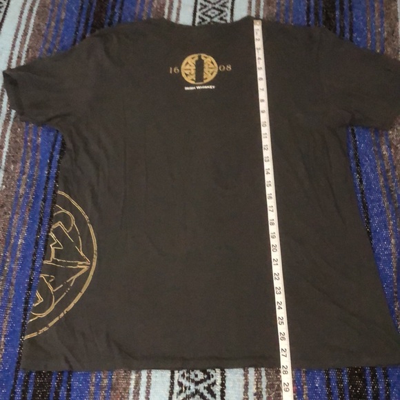 Bushmills Irish Whiskey Tee Shirt - Picture 12 of 12